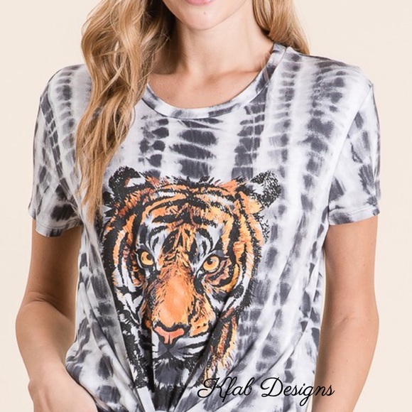 ❤️LAST 1! Soft Tie Dye Tiger Print 🐯 Knit Top! - Picture 7 of 8